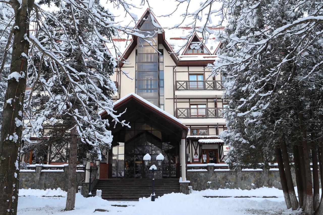 Edelweiss Hotel Yaremche Exterior foto